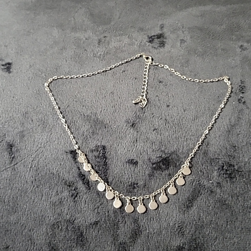 SILVER EUC CIRCULAR CHARM NECKLACE